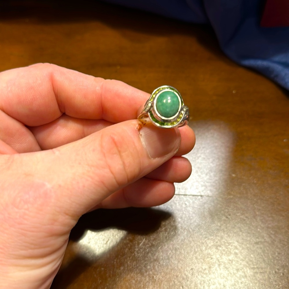 Beautiful jade opal women’s ring.